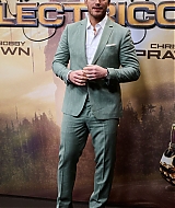 105.jpg